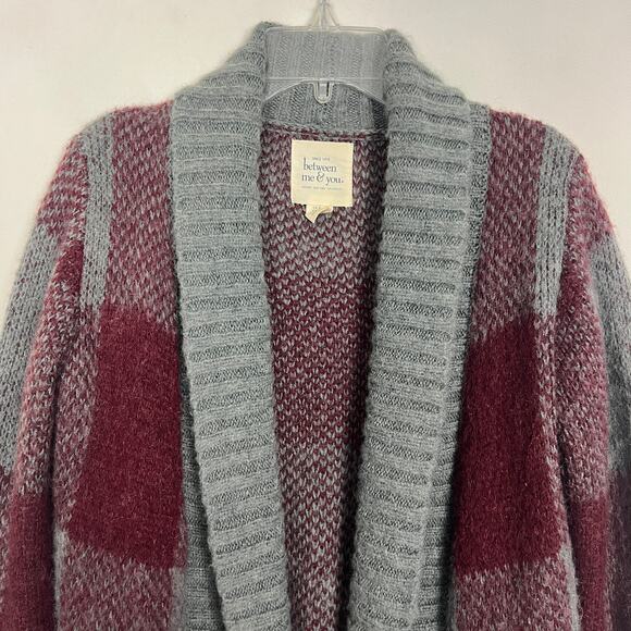 Between You & Me Wool Blend Chunky Grandpa Cardigan Size Small - Picture 3 of 9